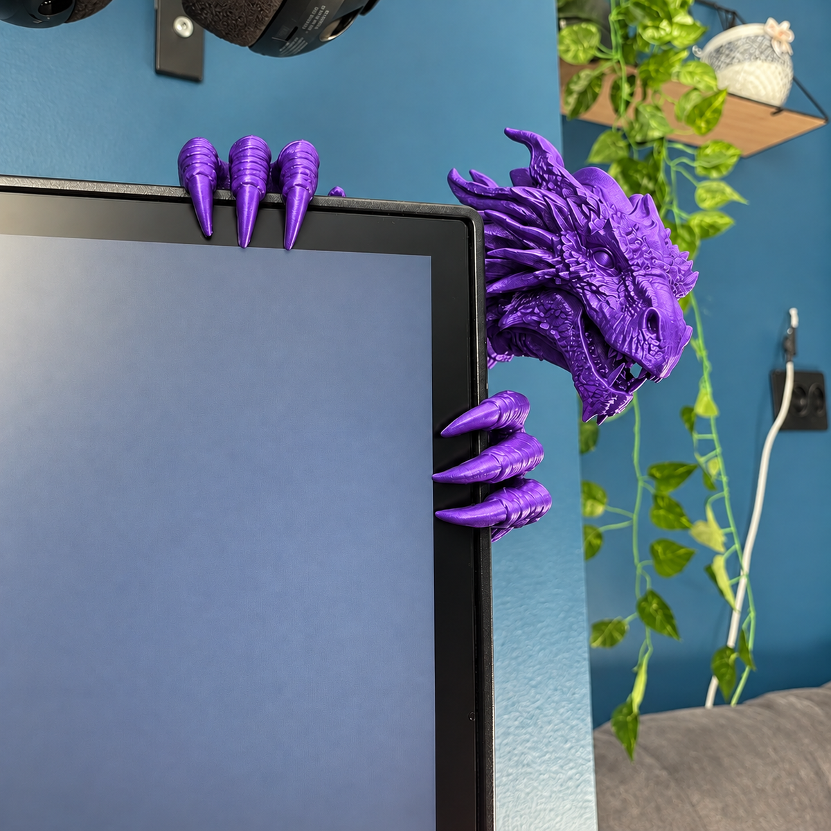 🐉 Perched Above Your Game | Fantasy Dragon Screen Figurine