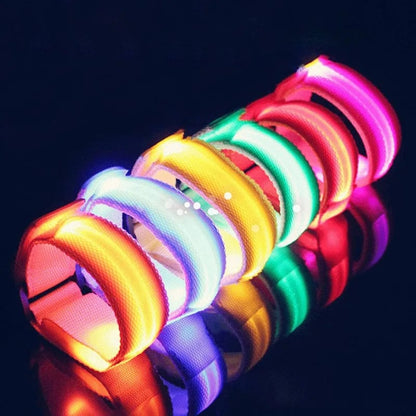 🐎 Horse LED Leg Straps – 4 Pack | Rechargeable Night Riding Safety Lights | Adjustable Velcro Fit for Horses of All Sizes ✨