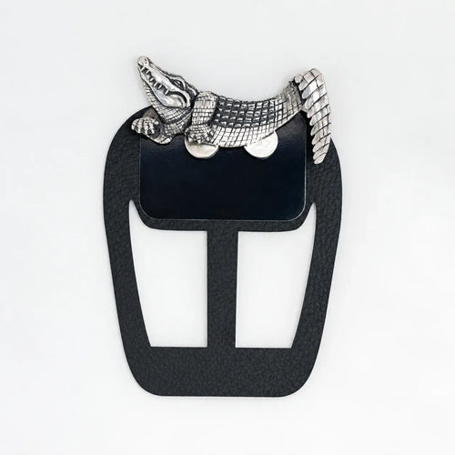 ✨ Sculptural Animal Brooch | A Bold Finishing Touch for Suits & Blazers